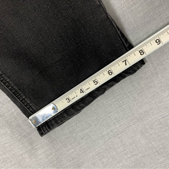 Penningtons Straight Fit Black Jeans Women's Plus Sz 16 Mid Rise 2 Button Waist - Picture 11 of 11